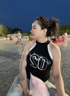 Lyvi - escort in Jeddah Photo 9 of 10