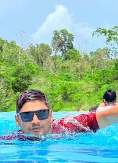 M a Hannan - Male escort in Dhaka Photo 1 of 2