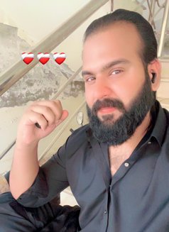 M. Bilal - Acompañantes masculino in Lahore Photo 3 of 4