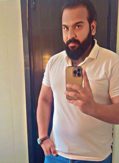 M. Bilal - Acompañantes masculino in Lahore Photo 4 of 4
