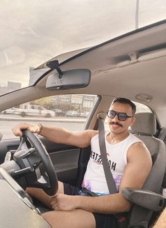 M. Bob - Male escort in Cairo Photo 5 of 9