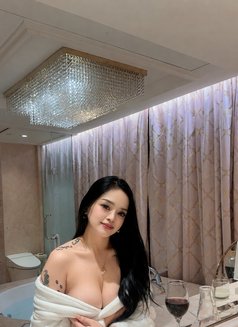 M Laurent - escort in Taipei Photo 7 of 8