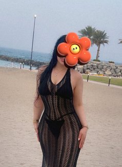 Marwa - puta in Dubai Photo 7 of 7