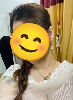 M Neha Cam Service Available - puta in Gurgaon Photo 2 of 2