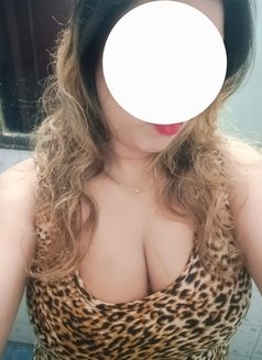 M/s Aahana Camshow Realmeet - escort in New Delhi Photo 2 of 4