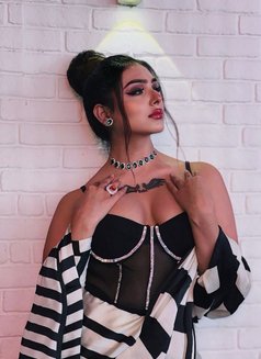 M’s Sana Khan - escort in New Delhi Photo 1 of 8