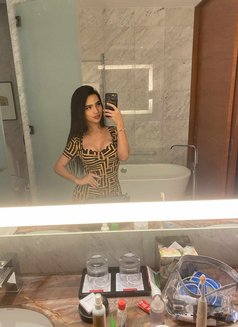 M1ssblythe - Acompañantes transexual in Makati City Photo 21 of 25