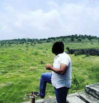 M55 - Male escort in New Delhi