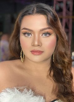 Ma R Ie - Transsexual adult performer in Manila Photo 6 of 6