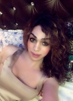 Maahi Tuip7 - Transsexual escort in New Delhi Photo 2 of 10