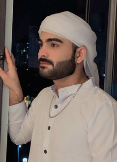 Maan - Male escort in Lahore Photo 4 of 6