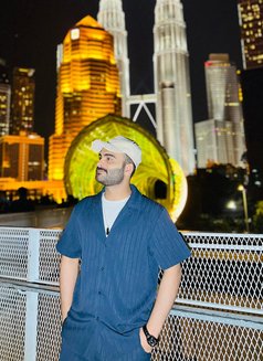 Maan - Acompañantes masculino in Lahore Photo 6 of 6