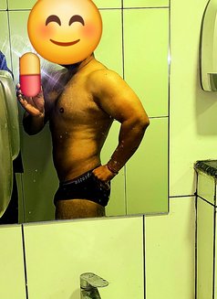 Maanav - Male escort in New Delhi Photo 6 of 7