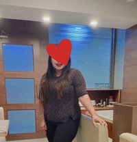 Maanjiiri - escort in Navi Mumbai