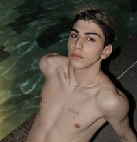 Maaxxx - Male escort in Dubai