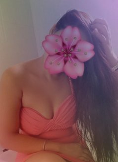 Maaya independant tamil escort - puta in Colombo Photo 2 of 7