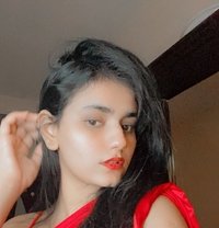 Maaya Indian bj expert - escort in Dubai