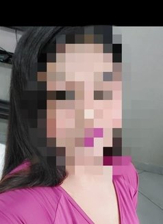 Maaya - escort in Kolkata Photo 3 of 5