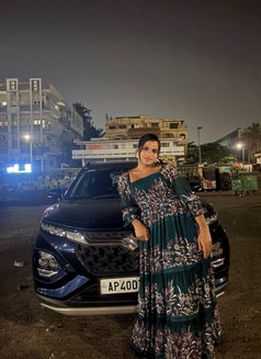 Maaya the Hot Shemale - Acompañantes transexual in Vijayawada Photo 7 of 14