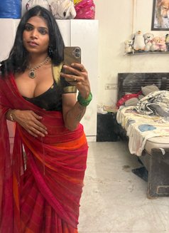 Maaya the Hot Shemale - Transsexual escort in Hyderabad Photo 9 of 10