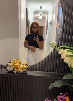 Mabel - masseuse in Abuja Photo 9 of 10