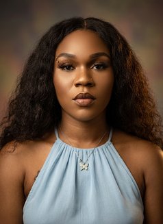 MABEL - Transsexual adult performer in Lagos, Nigeria Photo 5 of 9