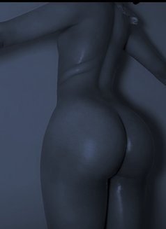 MABEL - Transsexual adult performer in Lagos, Nigeria Photo 6 of 9