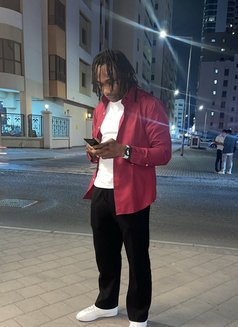 ChocolateBum - Male escort in Al Manama Photo 6 of 6