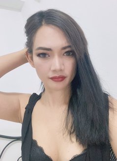 Macha - escort in Dubai Photo 23 of 24
