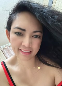 Macha - puta in Ajmān Photo 13 of 15