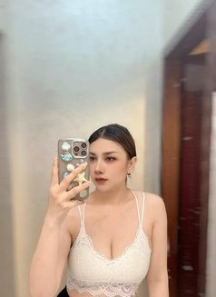 Candy - escort in Ajmān Photo 4 of 11