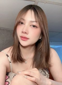 Candy - escort in Ajmān Photo 5 of 11