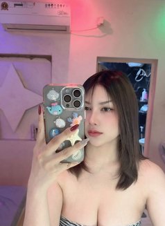 Candy - escort in Ajmān Photo 6 of 11