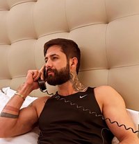 Macho Xxl 23 Cm - Male escort in Doha