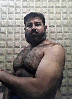 MACHOHUNKBOMBAY - Male escort in Mumbai Photo 6 of 15