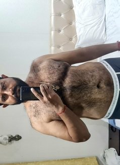 MACHOHUNKBOMBAY - Male escort in Mumbai Photo 12 of 15