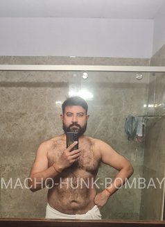MACHOHUNKBOMBAY - Male escort in Mumbai Photo 10 of 16