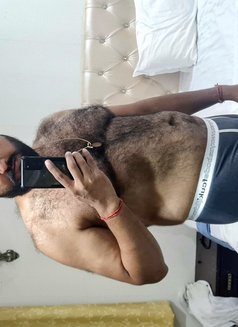 MACHOHUNKBOMBAY - Male escort in Mumbai Photo 11 of 15