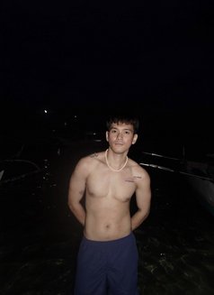 Macky - Acompañantes masculino in Manila Photo 6 of 7