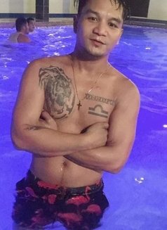 Macoy Daks Top 7" - Acompañantes masculino in Manila Photo 1 of 4