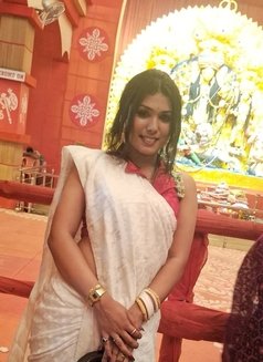 Madam Mona - Transsexual escort in Kolkata Photo 1 of 8