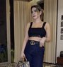 Madam Samaira - Acompañantes transexual in New Delhi Photo 28 of 28
