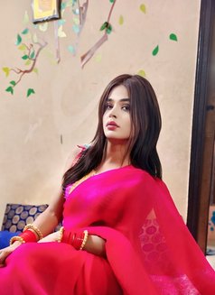 Madam Samaira - Transsexual escort in New Delhi Photo 18 of 18