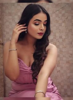 Madam Samaira - Acompañantes transexual in New Delhi Photo 17 of 17