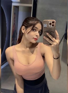 Madam Samaira - Acompañantes transexual in New Delhi Photo 25 of 25