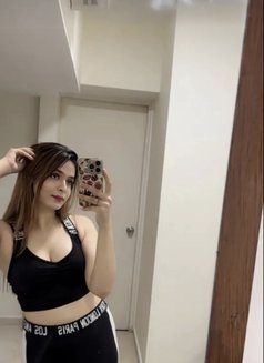 Madam Samaira - Transsexual escort in New Delhi Photo 27 of 27