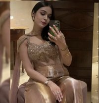 Madam Samaira - Transsexual escort in New Delhi