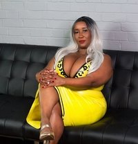 Madame Caramel - dominatrix in Beirut