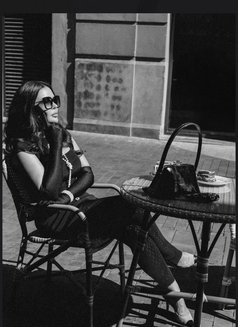 Madame Coco - escort in Brussels Photo 2 of 5