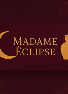 Madame Eclipse - dominatrix in Dakar Photo 1 of 4